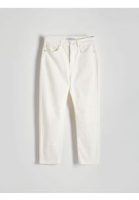 Reserved - Jeansy straight z wysokim stanem - złamana biel. Stan: podwyższony