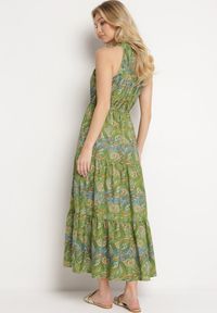 Born2be - Zielona Rozkloszowana Sukienka z Gumkami w Talii Wiązana przy Dekolcie Vrisa. Okazja: na co dzień. Typ kołnierza: dekolt w kształcie V. Kolor: zielony. Sezon: lato. Typ sukienki: rozkloszowane. Styl: casual, elegancki #7