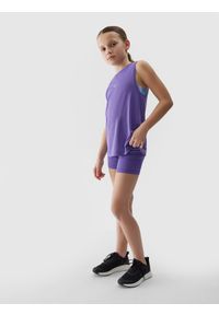 4f - Legginsy krótkie sportowe dziewczęce - fioletowe. Stan: obniżony. Kolor: fioletowy. Materiał: materiał, syntetyk, elastan, dzianina, włókno. Długość: krótkie. Wzór: gładki, jednolity, ze splotem. Sport: fitness