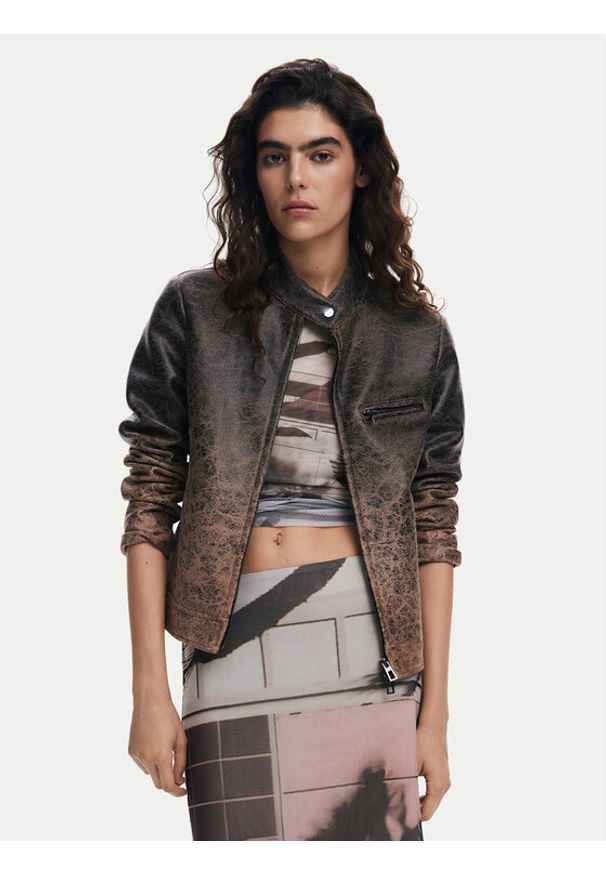 Desigual Kurtka skórzana 25SWEW44 Brązowy Regular Fit. Kolor: brązowy. Materiał: syntetyk