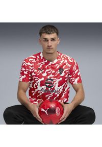 Puma - Męska koszulka przedmeczowa AC Milan PUMA White For All Time Red. Kolor: czerwony, biały, wielokolorowy. Sport: piłka nożna