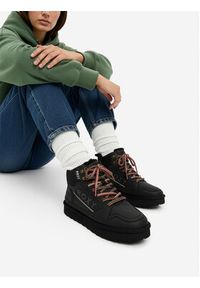 Roxy Trzewiki CEO-V12-1126 Czarny. Kolor: czarny. Materiał: materiał #5