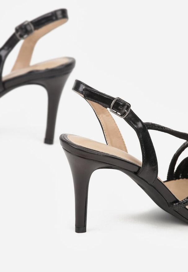 Renee - Czarne Cyrkoniowe Sandały na Obcasie Typu Szpilka Kalefera. Okazja: na imprezę. Kolor: czarny. Materiał: satyna, jeans. Wzór: aplikacja. Sezon: lato. Obcas: na obcasie. Styl: elegancki. Wysokość obcasa: średni