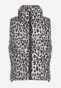 Born2be - Szara Pikowana Panterkowa Kamizelka Merianas. Okazja: na co dzień, na spacer. Typ kołnierza: golf. Kolor: szary. Materiał: skóra. Wzór: aplikacja. Styl: casual, elegancki, sportowy, klasyczny #7