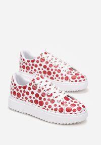 Renee - Czerwone Sznurowane Sneakersy w Kropki na Grubej Podeszwie Abbesa. Kolor: czerwony. Wzór: kropki #5