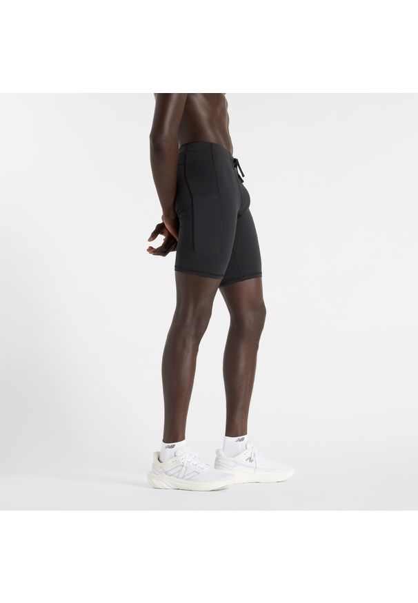 Spodenki męskie New Balance MS51271BK – czarne. Kolor: czarny. Materiał: lycra, poliester, materiał. Długość: krótkie. Sport: fitness
