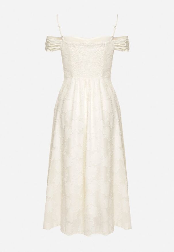 Born2be - Jasnobeżowa Rozkloszowana Sukienka na Regulowanych Ramiączkach o Taliowanym Kroju Umadea. Kolor: beżowy. Długość rękawa: na ramiączkach. Styl: elegancki