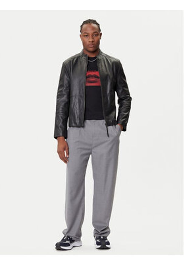 Hugo - HUGO Kurtka skórzana Lokis-3 50540984 Czarny Slim Fit. Kolor: czarny. Materiał: skóra