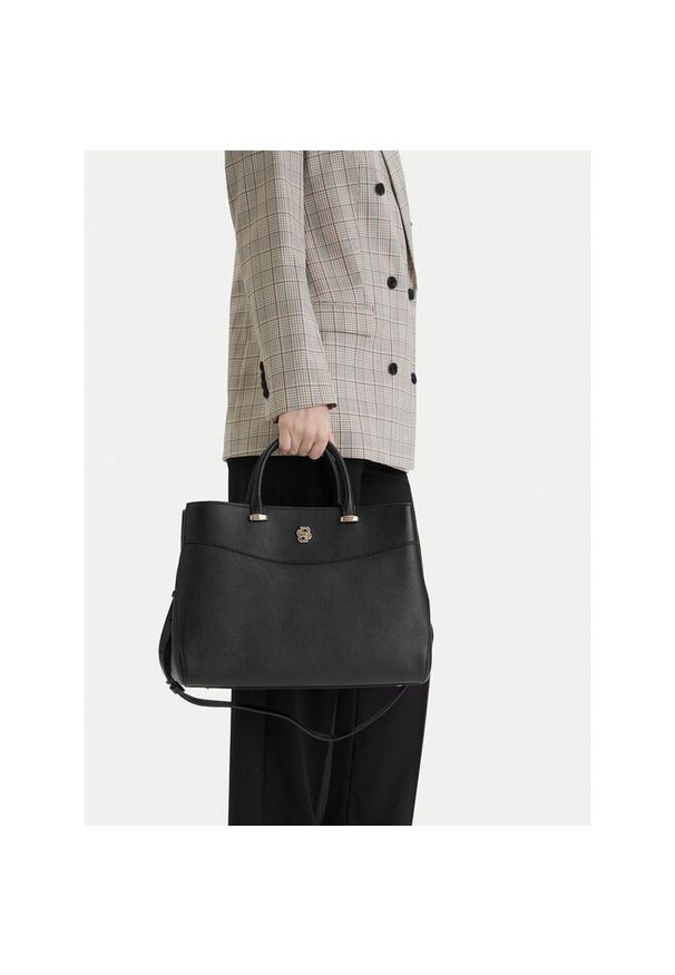 Torebka BOSS. Kolor: czarny