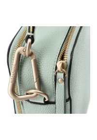 Zielona Torebka Hispanitas Modne Listonoszka Damska. Kolor: zielony. Dodatki: z frędzlami. Materiał: skórzane, z tłoczeniem. Styl: casual, elegancki #5