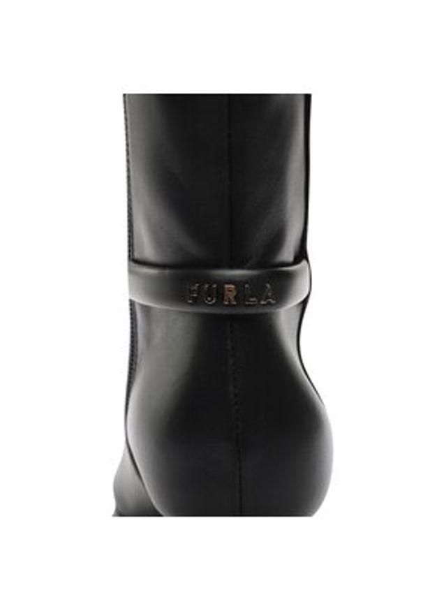 Furla Botki Core YG60FCD-X30000-O6000-1007 Czarny. Kolor: czarny. Materiał: skóra