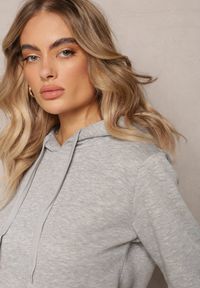 Renee - Szara Bluza z Kapturem Corbetes. Typ kołnierza: kaptur. Kolor: szary. Materiał: polar, tkanina, dresówka, prążkowany. Długość rękawa: długi rękaw. Długość: długie. Wzór: jednolity, gładki #4