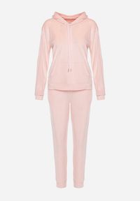 Born2be - Jasnoróżowy Welurowy Komplet Dresowy Randrea. Kolor: różowy. Materiał: dresówka, welur #5