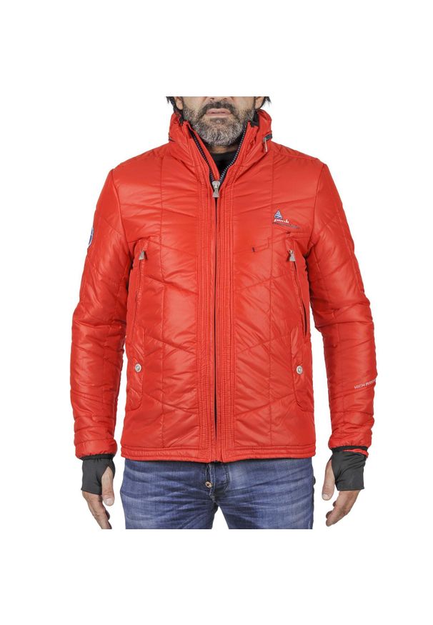 PEAK MOUNTAIN - Kurtka puchowa Peak Mountain Capa. Kolor: czerwony. Materiał: puch