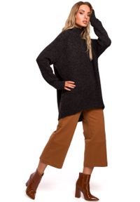 e-margeritka - Długi sweter z golfem grafitowy - l/xl. Typ kołnierza: golf. Kolor: szary. Materiał: poliester, wełna, materiał, poliamid. Długość: długie #1