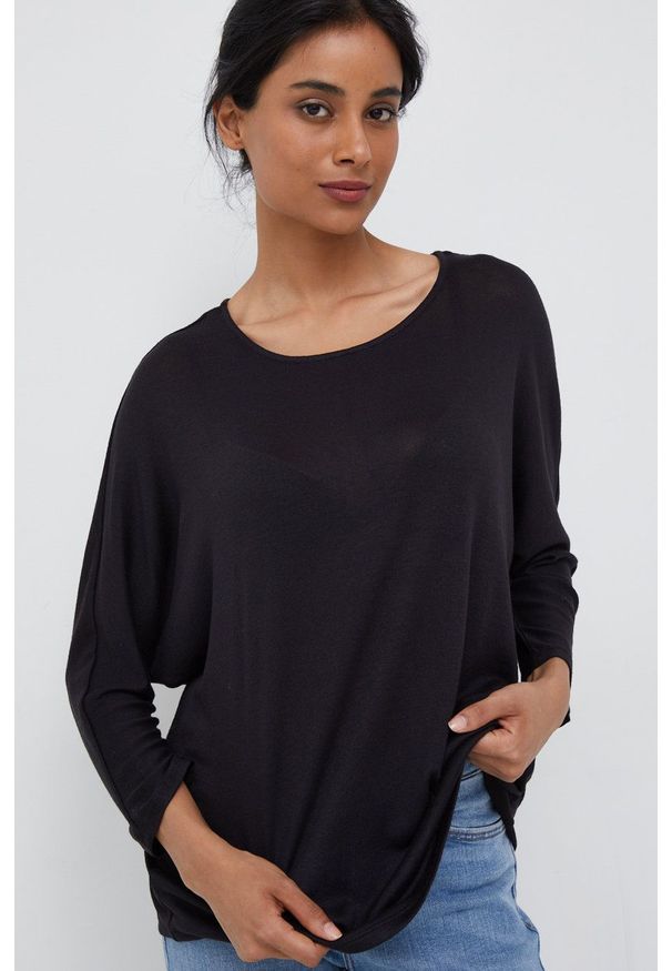 Vero Moda sweter damski kolor czarny lekki. Kolor: czarny