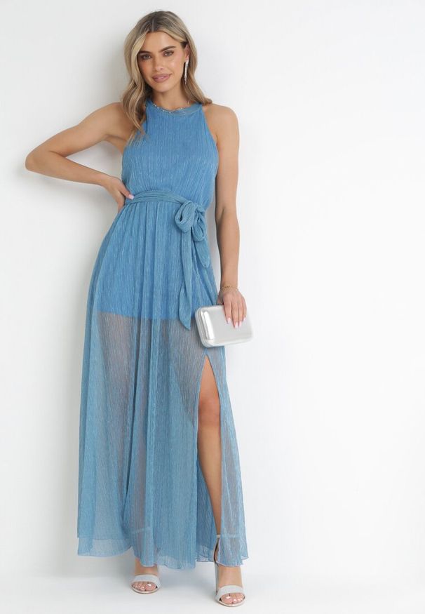 Born2be - Niebieska Koktajlowa Sukienka z Gumką w Talii z Metaliczną Nicią Lilyan. Kolor: niebieski. Wzór: aplikacja. Styl: wizytowy. Długość: maxi