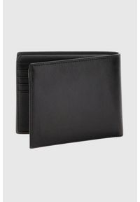 Guess - GUESS Czarny portfel męski New Bosto Bifold. Kolor: czarny. Materiał: skóra