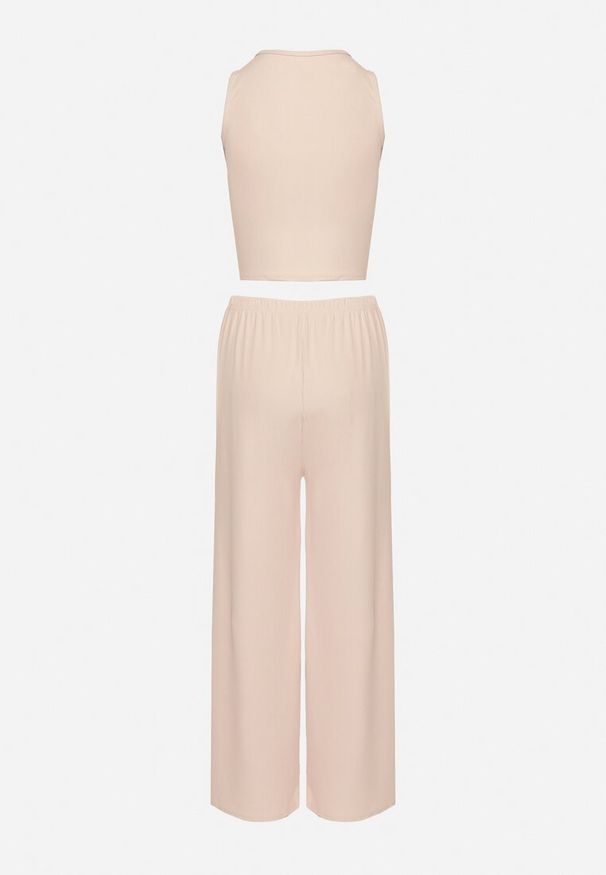 Born2be - Jasnobeżowy Prążkowany Komplet Dopasowany Top i Spodnie o Szerokim Kroju Miresia. Kolor: beżowy. Materiał: prążkowany