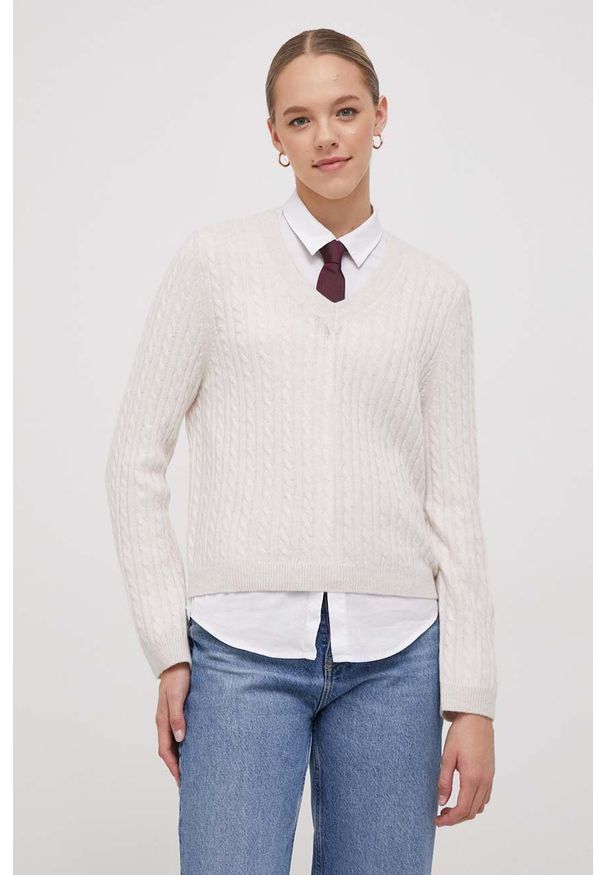 TOMMY HILFIGER - Tommy Hilfiger sweter wełniany damski kolor beżowy lekki. Kolor: beżowy. Materiał: wełna. Długość rękawa: długi rękaw. Długość: długie. Wzór: ze splotem