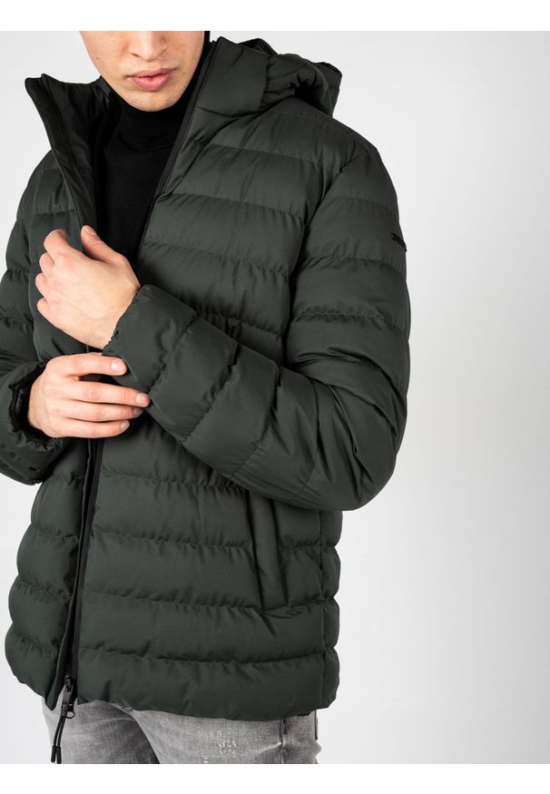 Geox Parka "Levico" | M2628S T2887 | Mężczyzna | Zielony. Okazja: na co dzień. Typ kołnierza: kaptur. Kolor: zielony. Materiał: poliester. Styl: casual