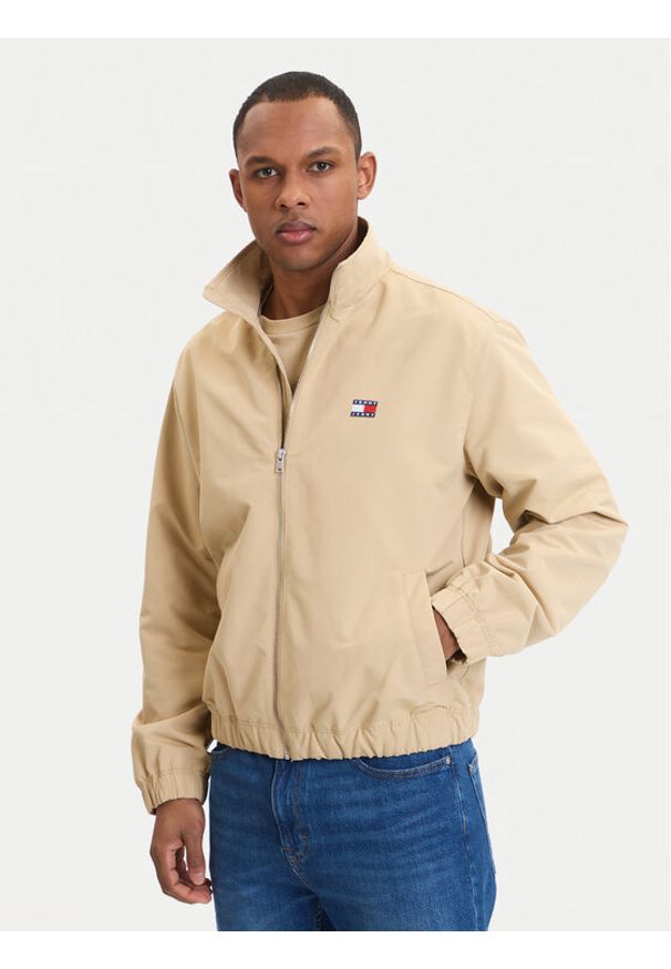 Tommy Jeans Kurtka przejściowa Essential DM0DM22720 Beżowy Regular Fit. Kolor: beżowy. Materiał: syntetyk