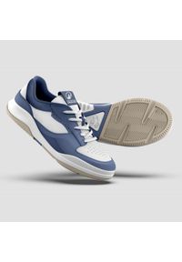 Decathlon - Niskie buty na deskorolkę dla dzieci Crush 500 niebieskie. Kolor: wielokolorowy, beżowy, niebieski. Materiał: welur, kauczuk, skóra. Szerokość cholewki: normalna. Sport: skateboard