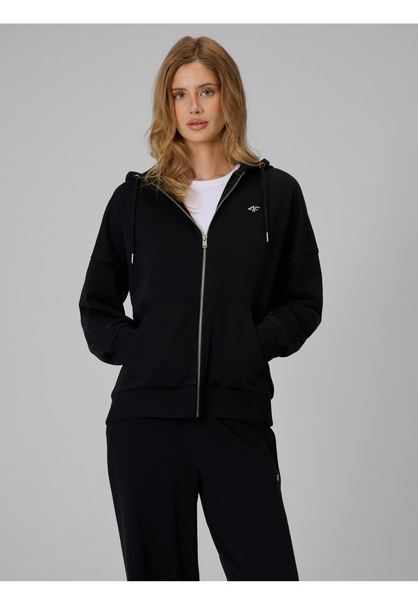 4f - 4F Bluza dresowa loose z kapturem damska - czarna S. Okazja: na co dzień. Typ kołnierza: kaptur. Kolor: czarny. Materiał: dresówka. Styl: casual