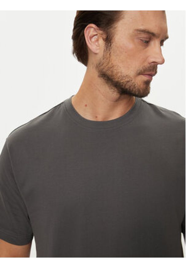 Only & Sons T-Shirt Fred 22022532 Szary Relaxed Fit. Kolor: szary. Materiał: bawełna