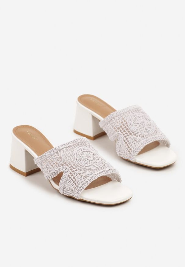 Born2be - Białe Klapki Vices na Obcasie z Plecioną Cholewką Desaviel. Okazja: na co dzień. Kolor: biały. Materiał: jeans. Obcas: na obcasie. Styl: elegancki, casual. Wysokość obcasa: średni