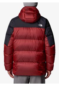 Kurtka puchowa The North Face Diablo Down 2.0 Hoodie. Kolor: czerwony, czarny, wielokolorowy. Materiał: puch. Sport: turystyka piesza
