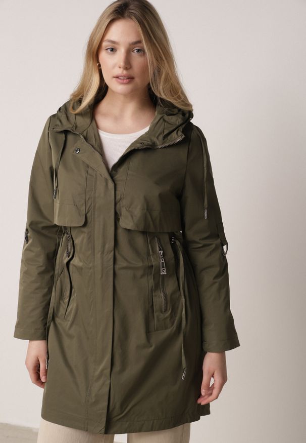 Born2be - Zielona Przejściowa Kurtka Parka z Kapturem i Podwijanymi Rękawami Tinarose. Okazja: na spacer, na co dzień. Typ kołnierza: kaptur. Kolor: zielony. Materiał: jeans, dresówka. Styl: casual