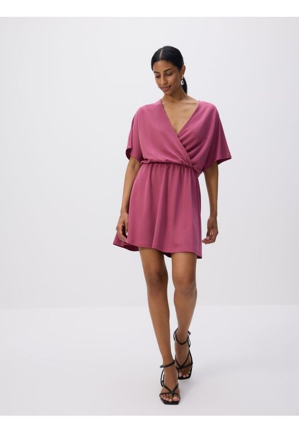 Reserved - Sukienka mini z modalem - jasnofioletowy. Kolor: fioletowy. Materiał: dzianina. Długość: mini