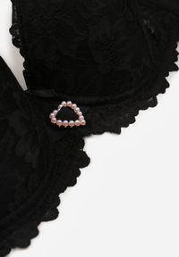 Born2be - Czarny Biustonosz z Koronką i Sercem z Cyrkonii Coratune. Kolor: czarny. Materiał: koronka. Wzór: koronka #3
