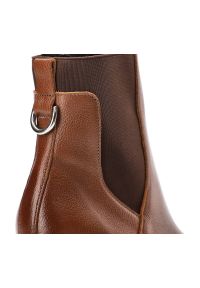 Brązowe Botki Lemar Ocieplane Skórzane Buty Na Obcasie. Kolor: brązowy. Materiał: skóra. Szerokość cholewki: normalna. Sezon: jesień. Obcas: na obcasie. Styl: elegancki. Wysokość obcasa: średni #4