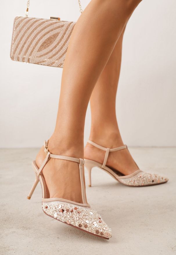 Born2be - Beżowe Siateczkowe Sandały na Szpilce z Noskiem Zdobionym Koralikami Riovela. Okazja: na co dzień, na ślub cywilny, do pracy, na wesele. Zapięcie: pasek. Kolor: beżowy. Wzór: aplikacja. Obcas: na szpilce. Styl: casual, elegancki