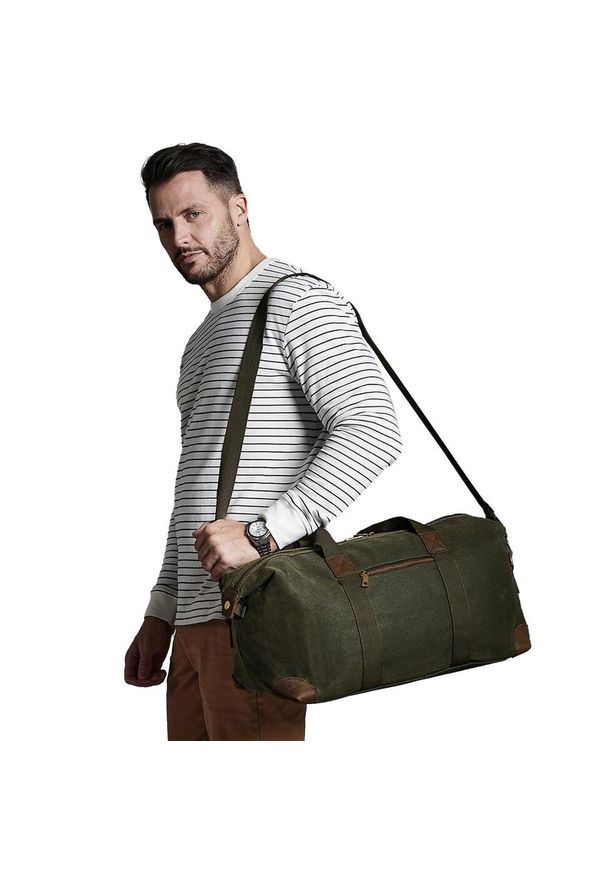 QUADRA - Heritage Leather Accents Holdall. Kolor: zielony. Sport: fitness