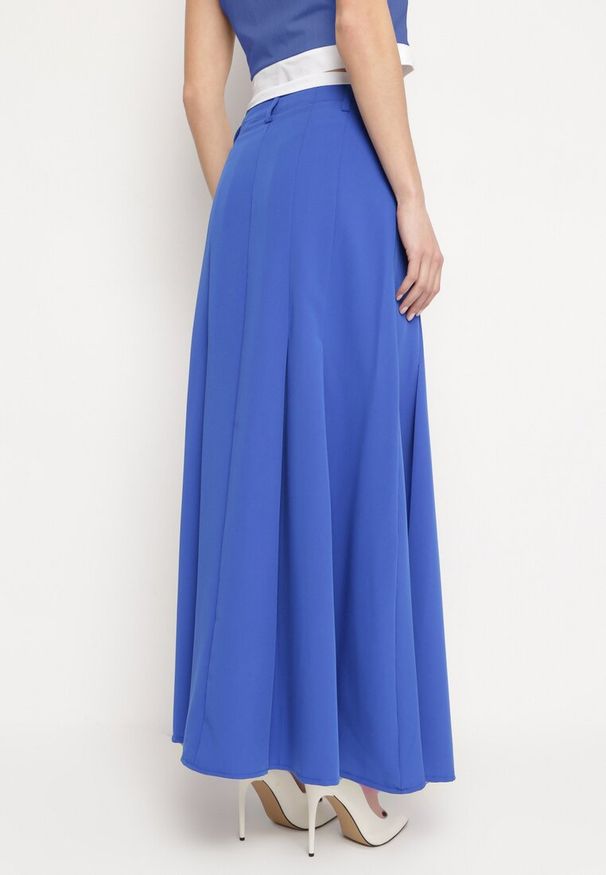 Born2be - Niebieska Spódnica Maxi Rozkloszowana w Garniturowym Stylu Araxna. Okazja: na co dzień. Kolor: niebieski. Styl: casual
