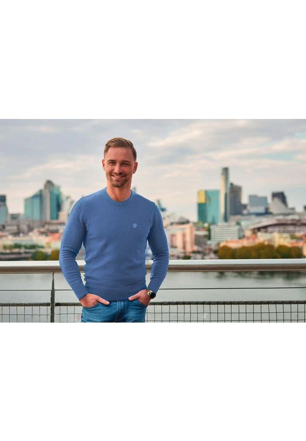 Wełniany Sweter, Okrągły Dekolt (U-Neck) - Pako Jeans - Niebieski. Okazja: na spotkanie biznesowe, do pracy. Kolor: niebieski. Materiał: wełna, akryl. Styl: biznesowy, klasyczny