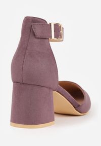 Born2be - Jasnofioletowe Czółenka Vices na Obcasie z Wkładką ze Skóry Naturalnej Nariri. Okazja: na wesele, do pracy, na co dzień, na ślub cywilny. Zapięcie: sprzączka. Kolor: fioletowy. Materiał: skóra. Obcas: na obcasie. Styl: wizytowy, casual, klasyczny, elegancki. Wysokość obcasa: średni #8