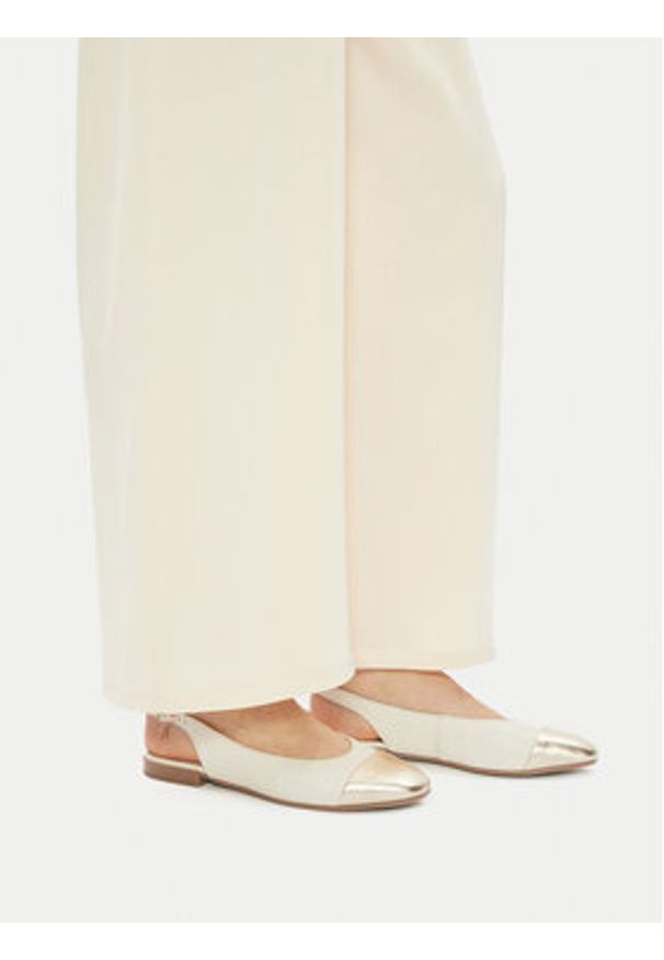 Lasocki Baleriny RST-ROMI-51 Écru. Materiał: skóra