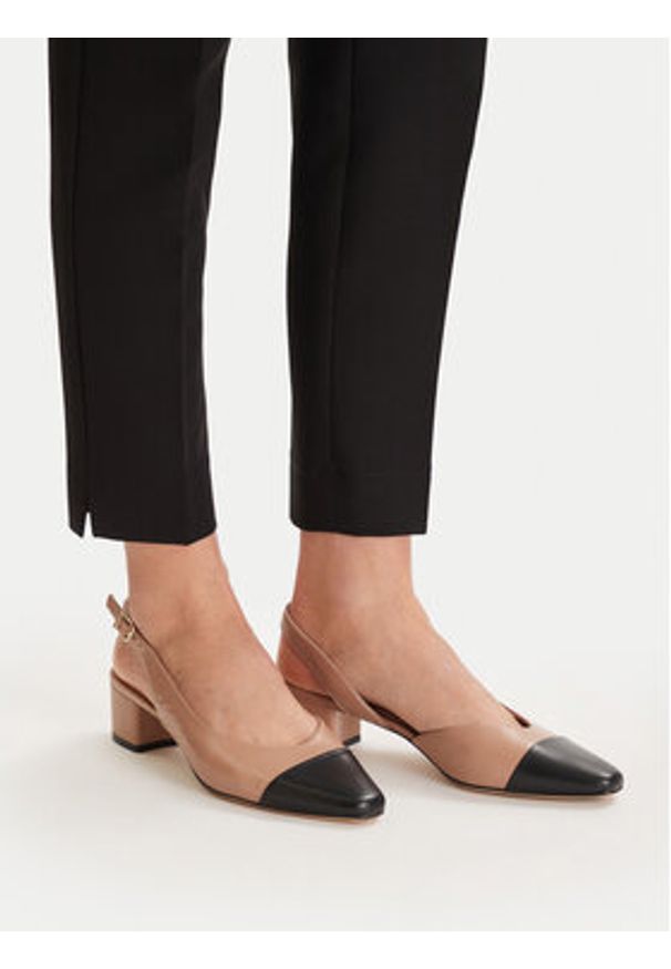 Gino Rossi - GINO ROSSI Czółenka 4893-01 Beżowy. Kolor: beżowy. Materiał: skóra