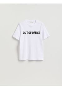 Reserved - T-shirt z nadrukiem - biały. Kolor: biały. Materiał: dzianina. Wzór: nadruk #1