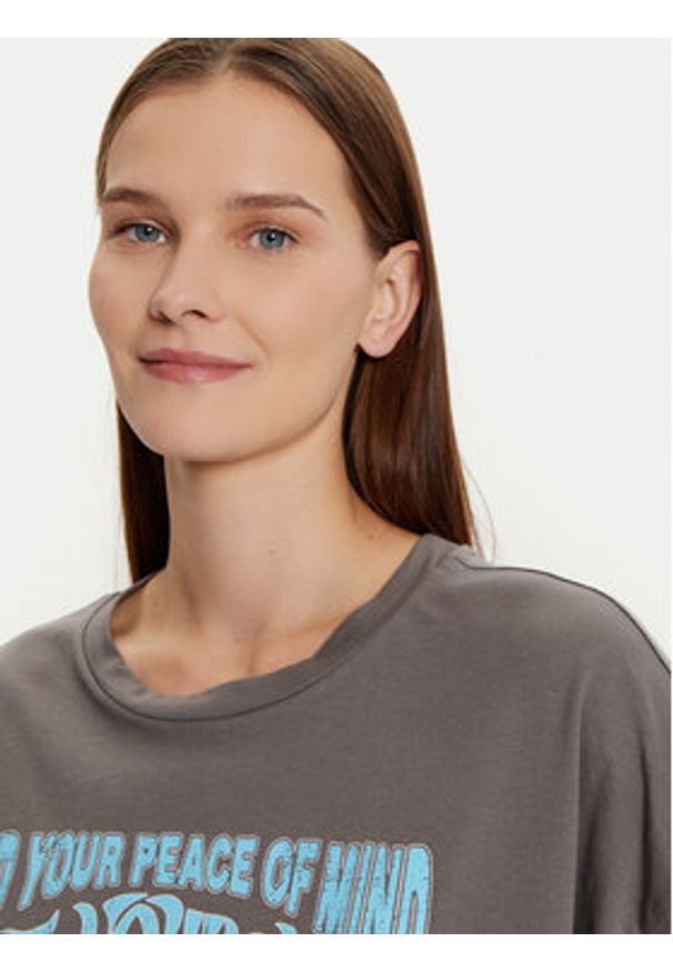 Noisy may - Noisy May T-Shirt Ida 27033306 Szary Loose Fit. Kolor: szary. Materiał: bawełna