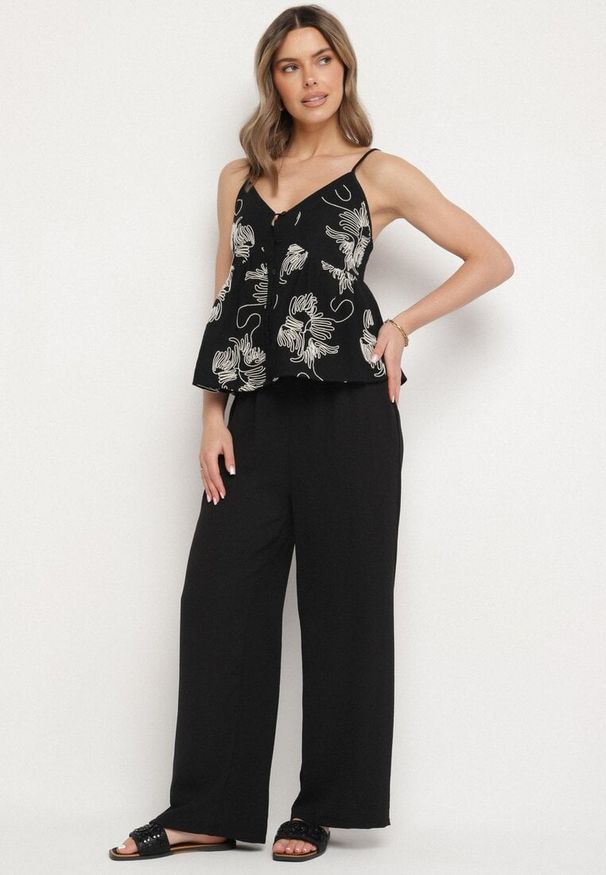 Born2be - Czarne Szerokie Spodnie z Wiskozą Wiązane w Pasie Zilenna. Okazja: na co dzień. Kolor: czarny. Materiał: wiskoza. Styl: klasyczny, elegancki, casual