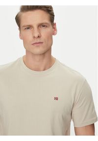Napapijri T-Shirt Salis NP0A4H8D Beżowy Regular Fit. Kolor: beżowy. Materiał: bawełna #6