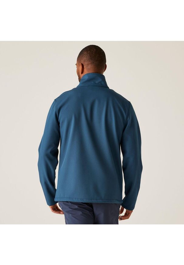 Regatta - Softshell turystyczny męski Cera V wodoodporny. Kolor: niebieski. Materiał: softshell. Sport: turystyka piesza