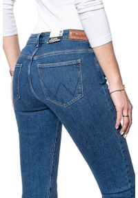 Wrangler - SPODNIE DAMSKIE WRANGLER SLIM MOUNTAIN ROAD W28LKK199 112128403 #4
