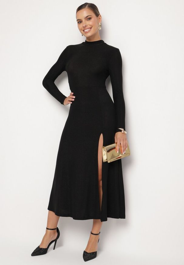 Born2be - Czarna Sukienka z Wiskozą Ozdobiona Brokatem w Eleganckim Stylu Werirra. Kolor: czarny. Materiał: wiskoza. Wzór: aplikacja. Sezon: zima. Styl: elegancki