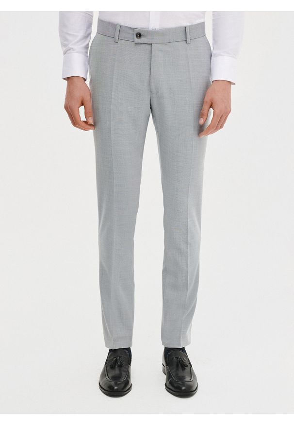Pako Lorente - PAKO LORENTE – Szare spodnie ganiturowe. Kolor: szary. Materiał: poliester, elastan, wiskoza. Wzór: gładki. Styl: elegancki, młodzieżowy
